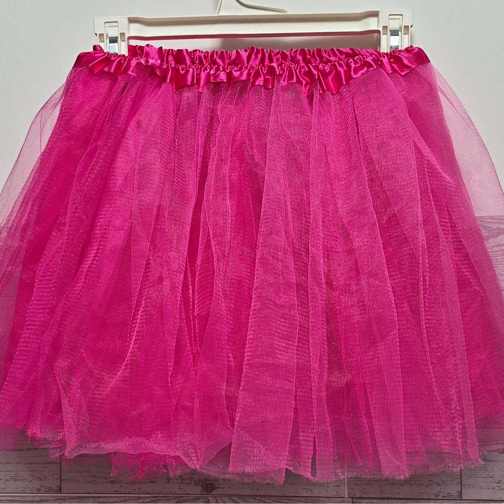 Womens Pink Tulle Tutu Skirt Sz S no tags Short Layered Ruffle Elastic Waist